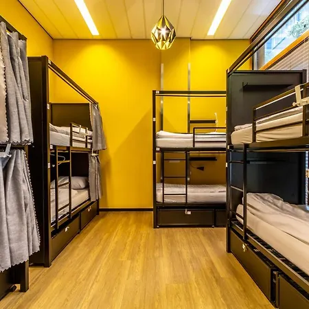 Hostelle - female only hostel Amsterdam-2